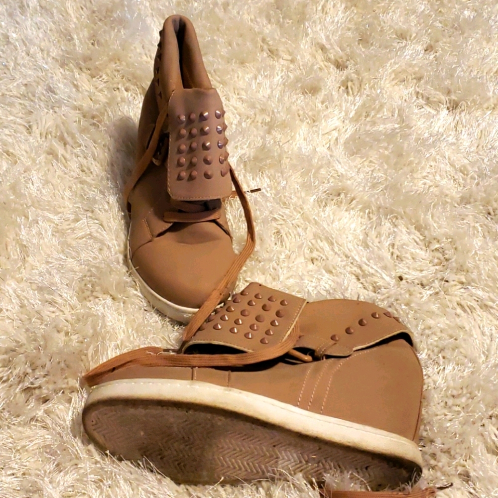 Sneaker